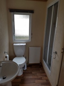 86LM-carnaby-melrose-bathroom