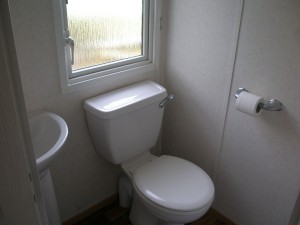 Carnaby-Melrose-71LM-bathroom   