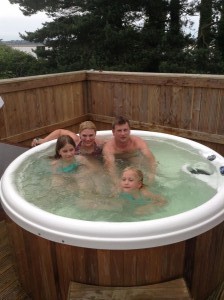 Pec Lodge hot tub